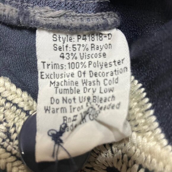 Johnny Was Navy Embroidered Kimono Jacket Size L Boho Chic Art to Wear - Picture 7 of 7